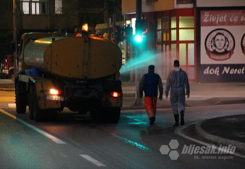 Dezinfekcijska akcija Avenijom - Noćas počela dezinfekcija Mostara